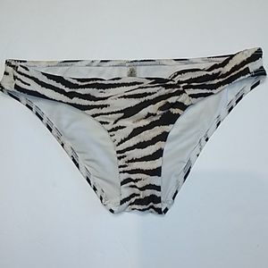 Victoria's Secret bikini bottoms.